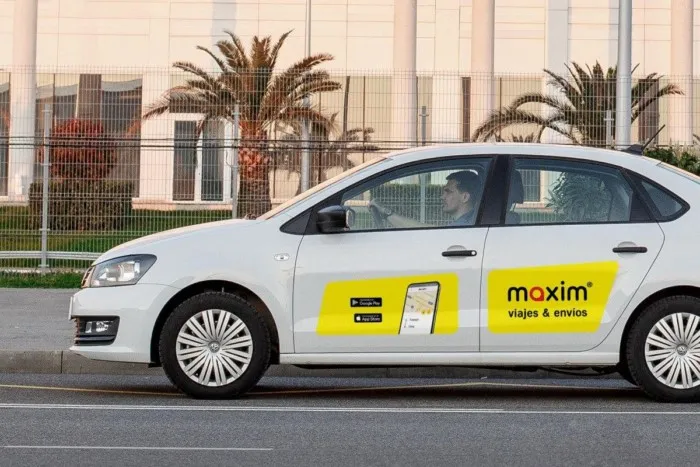 Такси Максим: Надежный партнер на дорогах города